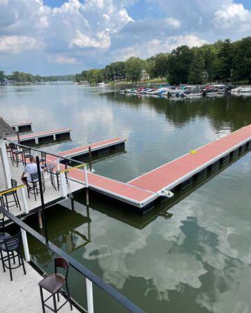 Right on the Fox River